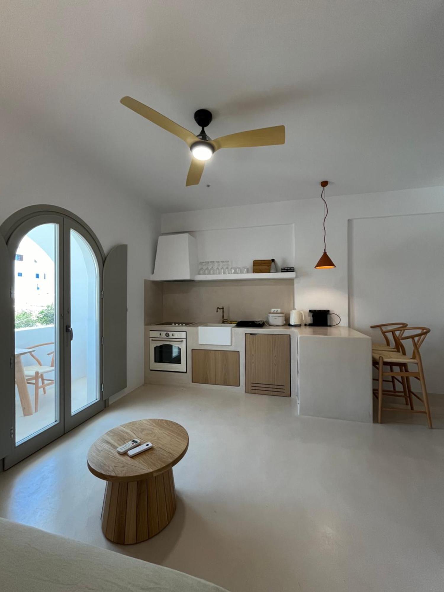 Ios Alcyon Blue Suites Buitenkant foto